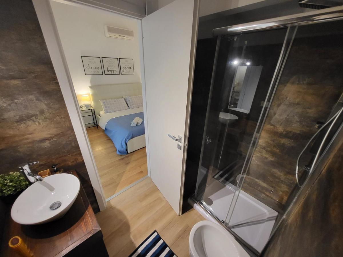 Living Cagliari Marina Bed & Breakfast Luaran gambar