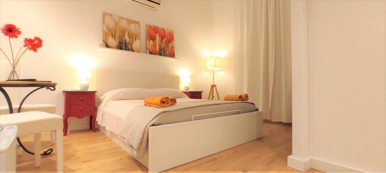 Living Cagliari Marina Bed & Breakfast Luaran gambar