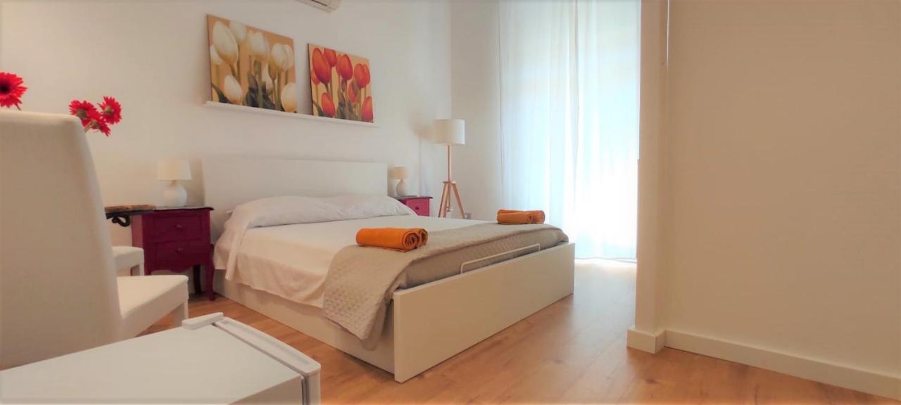 Living Cagliari Marina Bed & Breakfast Luaran gambar